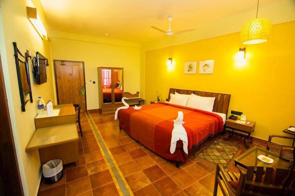 Forest Glade Resorts Chithirapuram Екстер'єр фото